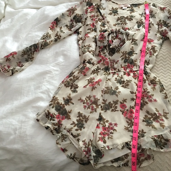 Band of Gypsies long sleeve floral romper M - Picture 6 of 10
